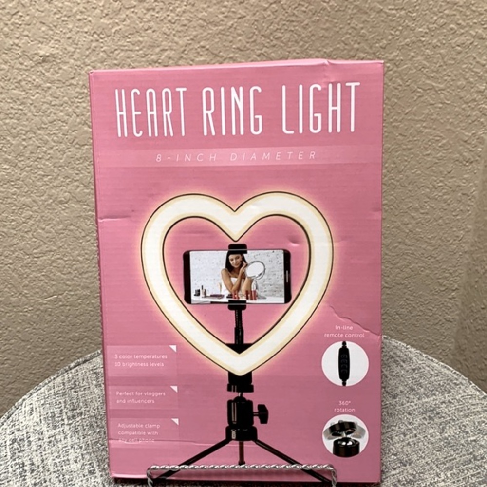 🔹NEW.. Brilliant Ideas 8" Heart Ring Light…